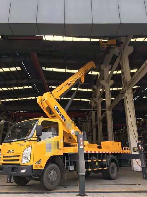 廣州高空作業(yè)車輛的使用指南 高空作業(yè)車、路燈車、吊籃車及隨車吊操作流程與注意事項(xiàng)